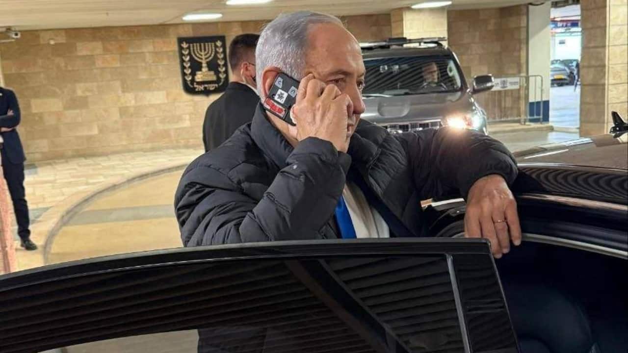 Why is Netanyahu’s phone camera covered? Israeli PM’s mys...