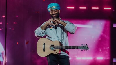 Netizens are shocked after Arijit Singh announces retirement, suspect hacking, say, “worst post seen of 2026”