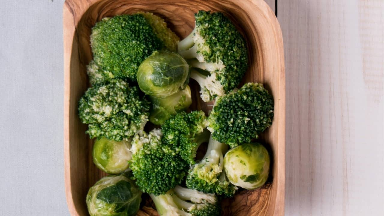 8 health benefits of broccoli in daily diet, from glowing skin to strong immunity, more