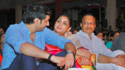 Ajit Pawar with wife Sunetra and son Parth. (File: X/@parthajitpawar)