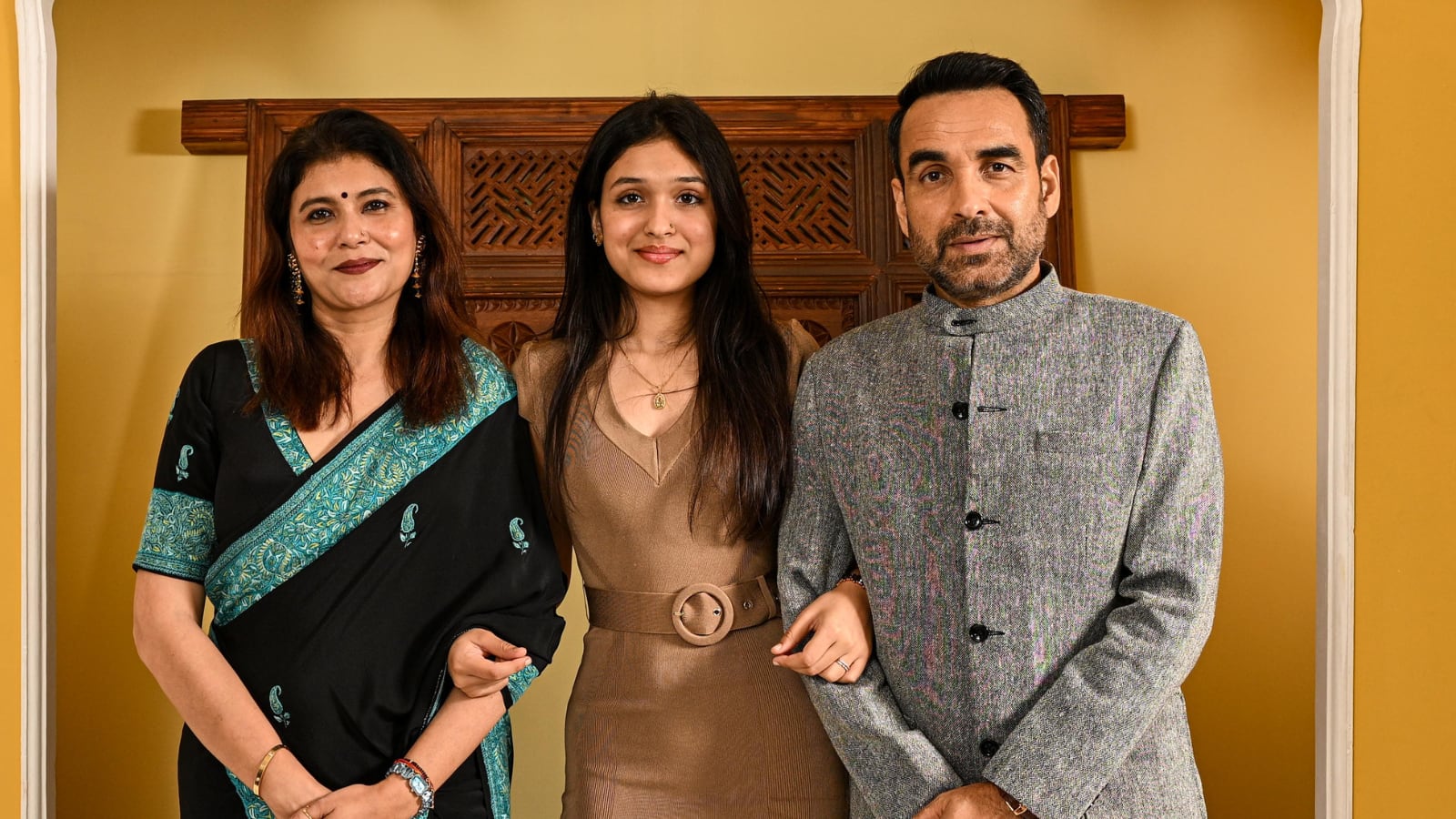 Pankaj Tripathi, wife Mridula’s maiden theatre production ‘Lailaaj’ selected for 25th Bharat Rang Mahotsav in Delhi