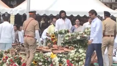 Riteish Deshmukh at Ajit Pawar funeral