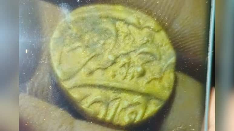 Ancient coins unearthed near Bundela-era fort in Khajuraho village spark archaeological interest