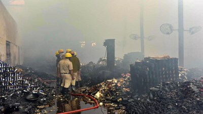 Kolkata Warehouse Fire: Death Toll Feared at 27; BJP Demands Minister's Resignation