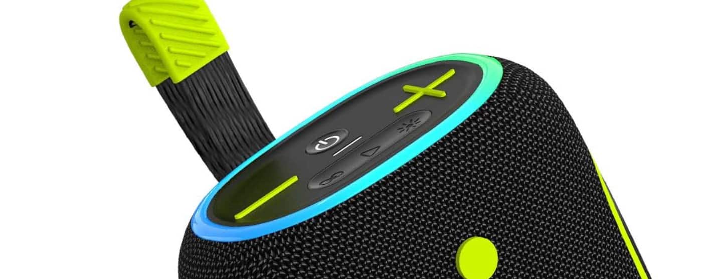 The OMG Atom delivers up to 60W output in a compact form factor, targeting users looking for high-volume performance without moving to larger, bulkier speakers in the same price segment.