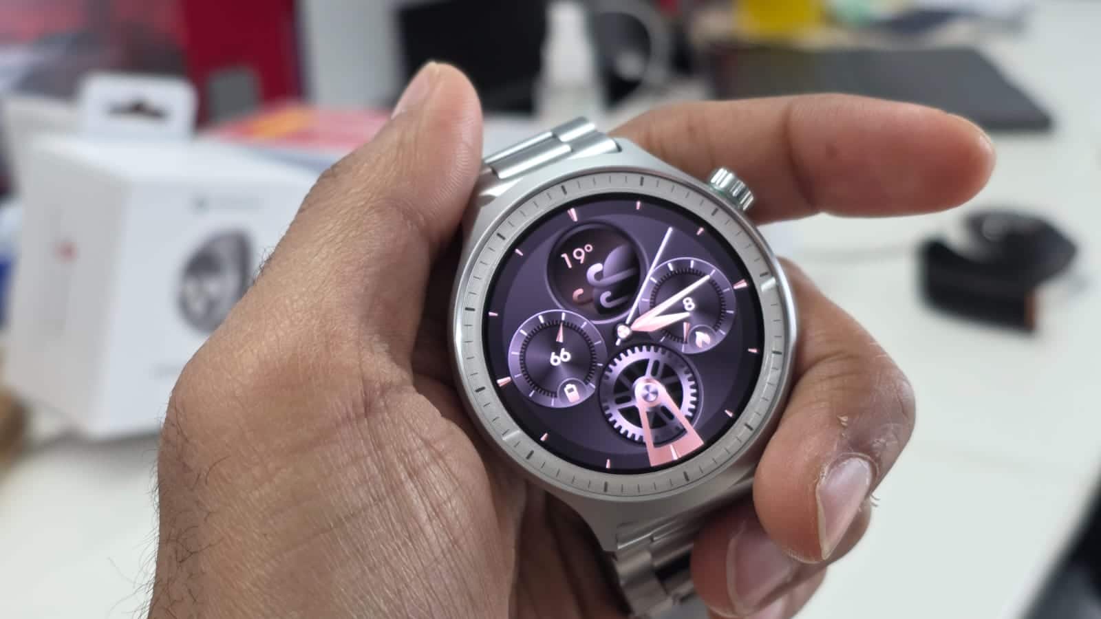 Moto Watch