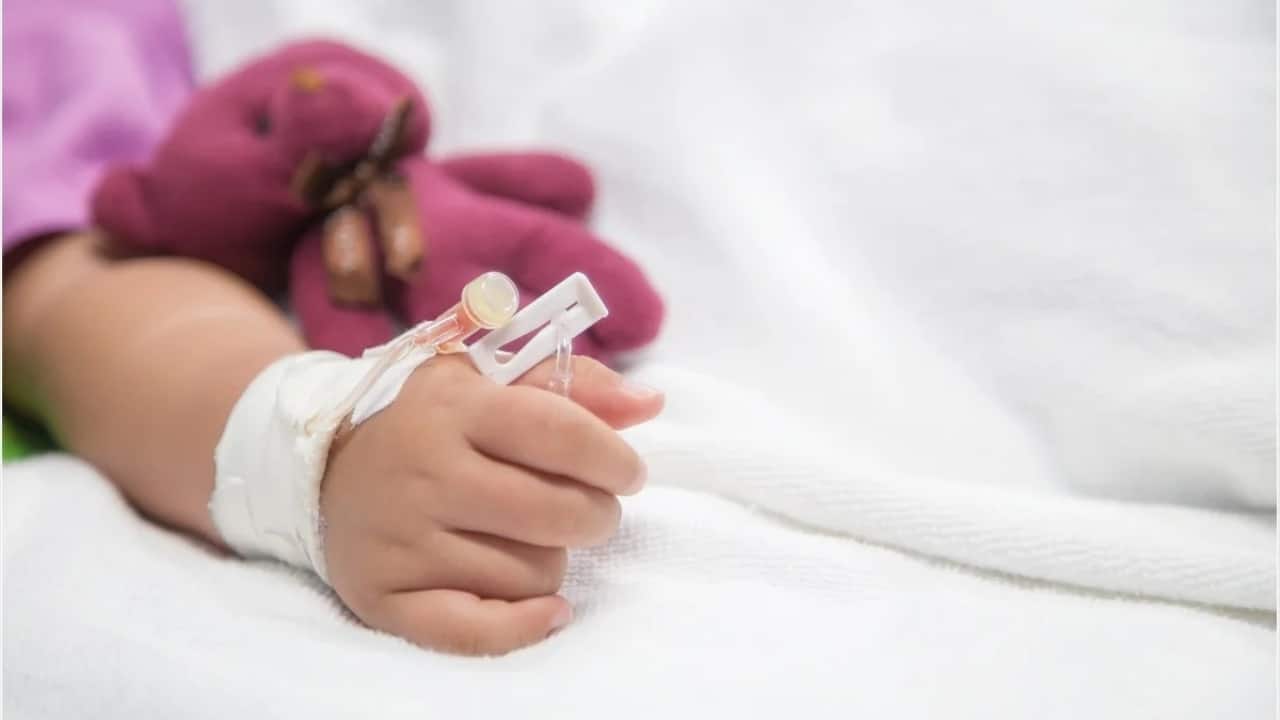 Chinese woman pierces her 10-month-old kid 600 times with needle as 'folk remedy' to cure fever