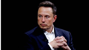 Elon Musk’s emails with Jeffrey Epstein surface in newly released US files. Social media reacts