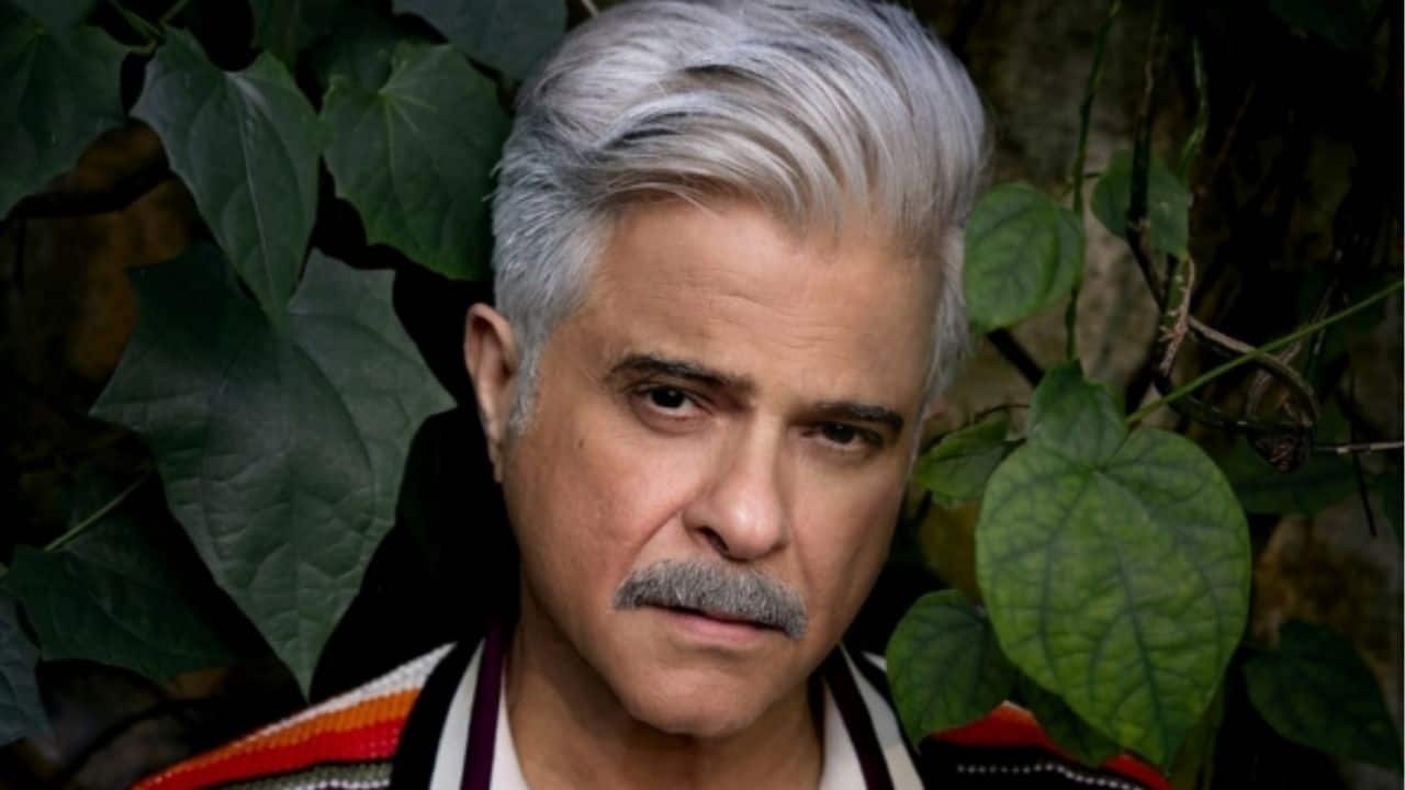 Anil Kapoor’s silver fox transformation has fans buzzing online