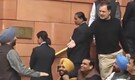 Ravneet Bittu refuses to shake hands with Rahul Gandhi after 'traitor friend' jibe, fires  'desh ka dushman' salvo | Watch