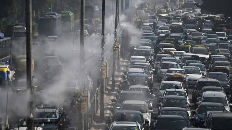 End of petrol, diesel cars in Delhi-NCR by 2030? High-level experts panel calls for 'decisive shift'