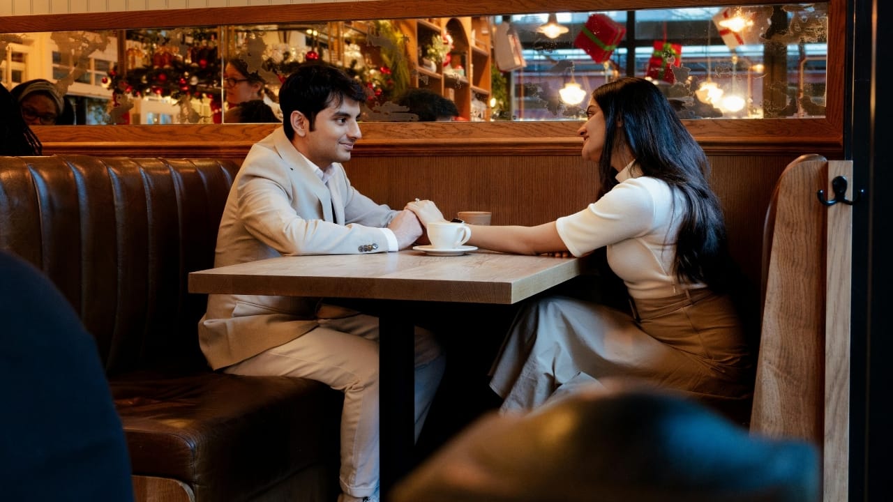 Valentine's Day 2026: How to ask someone out without looking like a fool