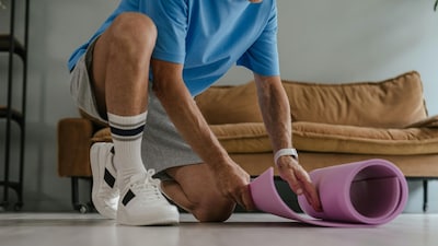 Difficulty climbing stairs can be an early warning sign of weakening leg muscles, experts say (Pic credit: Pexels)