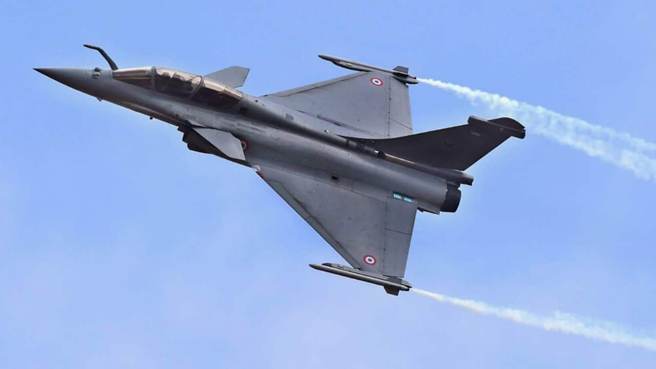 India set to clear Rs 3.25 lakh crore Rafale deal ahead of Macron's visit