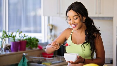 Healthy diet tips for women: The 30/30/3 diet method refers to having 30 gm of protein in your first meal, 30 gm of fibre throughout the day, and 3 probiotics foods everyday (Image: Pexels)