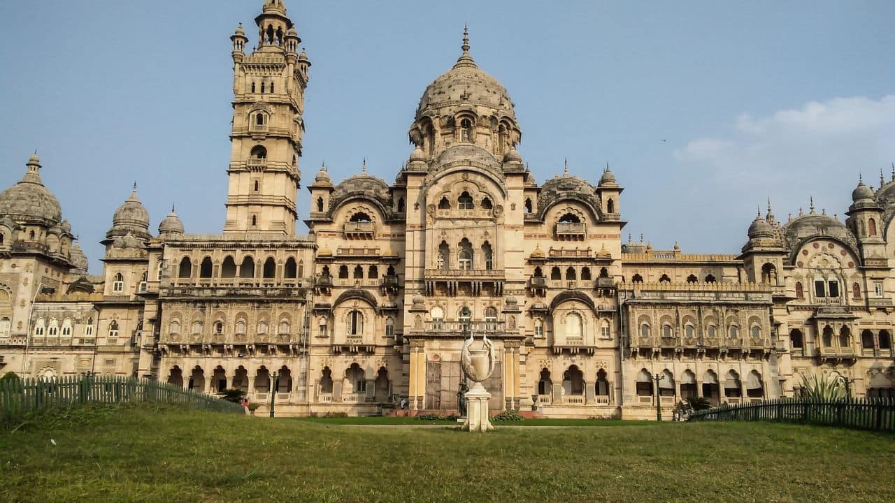 Not a palace, not a museum: This is the World’s largest house and it is located in India
