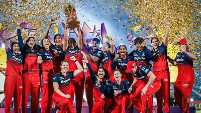 Virat Kohli salutes Smriti Mandhana after second WPL triumph