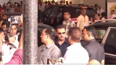 Bollywood star Salman Khan attended RSS centenary celebrations in Mumbai on Saturday (Image: PTI) 