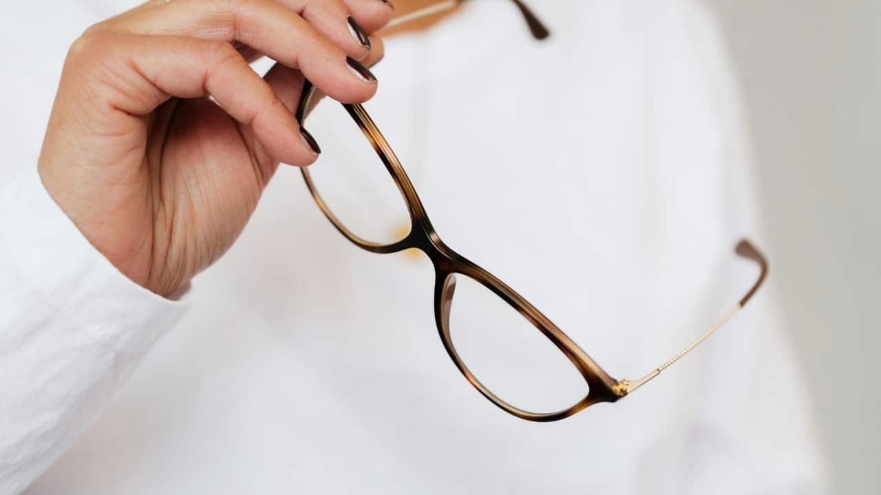 Best foods that keep your eyesight sharp, stop dry eyes, reduce screen fatigue in winter
