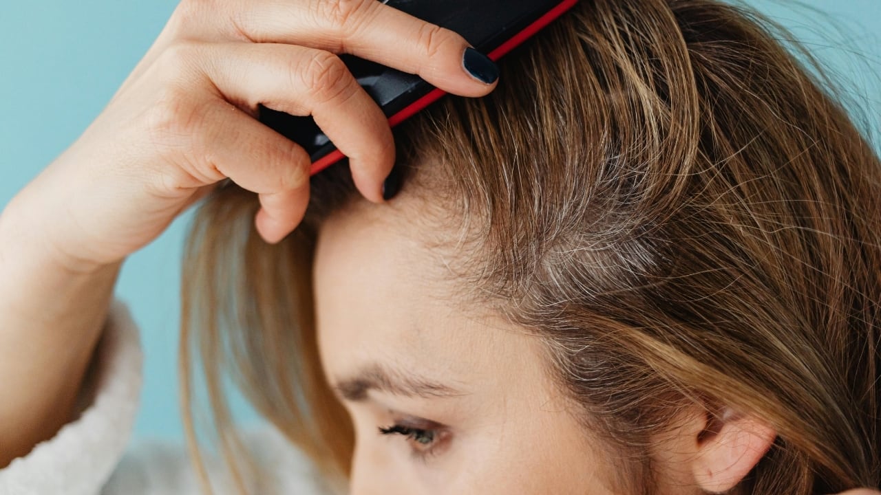 Can your scalp age faster than your skin? 5 signs that show it does
