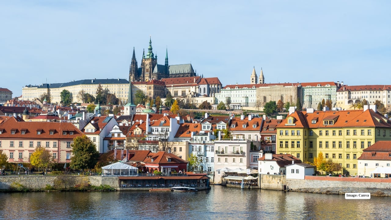 9. Prague, Czech Republic Often called the “City of a Hundred Spires,” Prague has emerged as a quieter Valentine’s Instagram darling. Its fairy-tale streets, historic bridges and candlelit old-town cafés offer cinematic visuals without the overwhelming crowds of bigger European capitals. What to explore: Charles Bridge at sunrise, Old Town Square, Prague Castle views, riverside cafés, vintage tram rides.