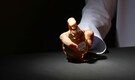 Valentine's Week 2026: How to buy the right perfume according to your mood and climate