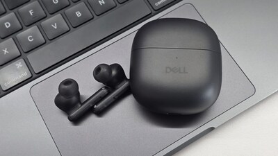 Dell Pro Plus earbuds