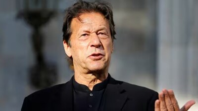 Lawyer says Imran Khan completely fit after jail visit