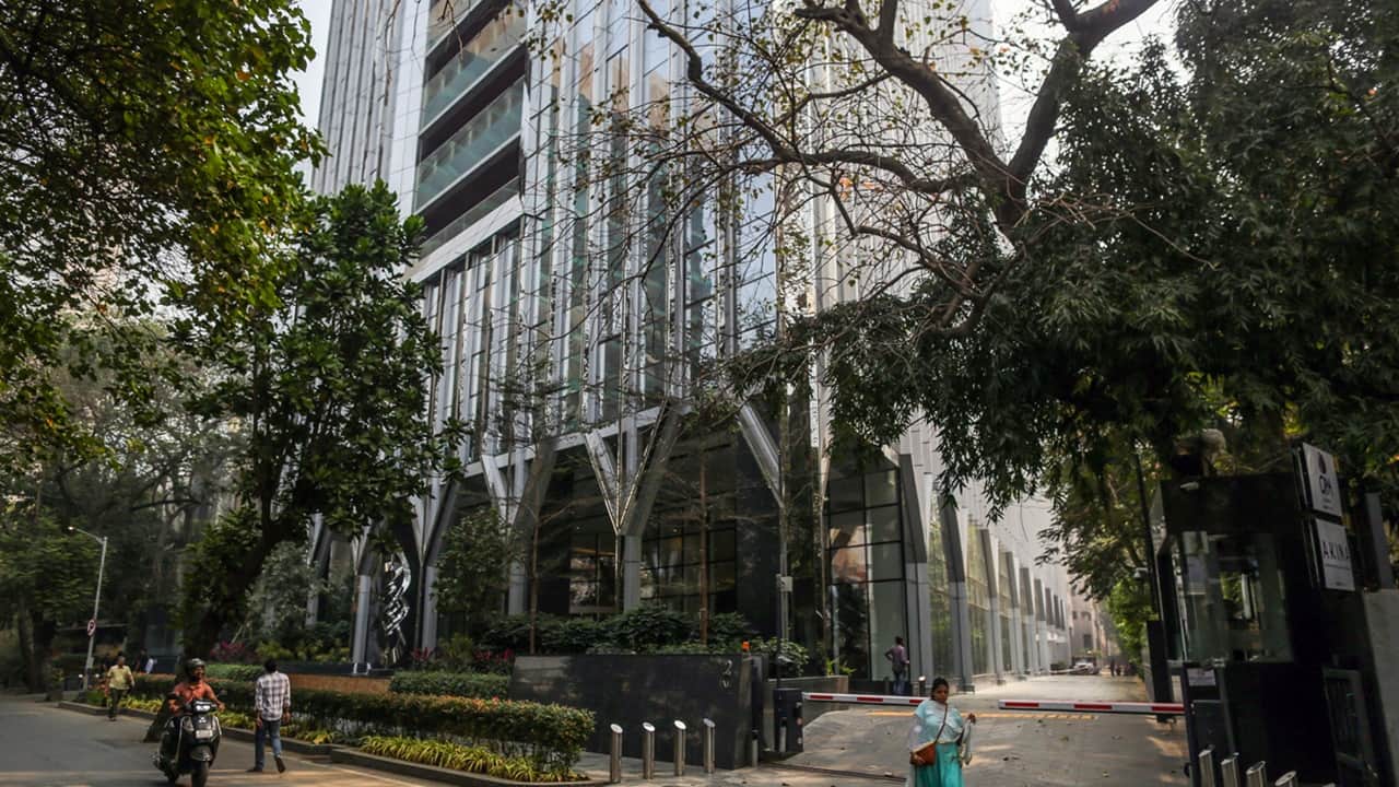 Goldman’s India push bears fruit in crowded Wall Street field