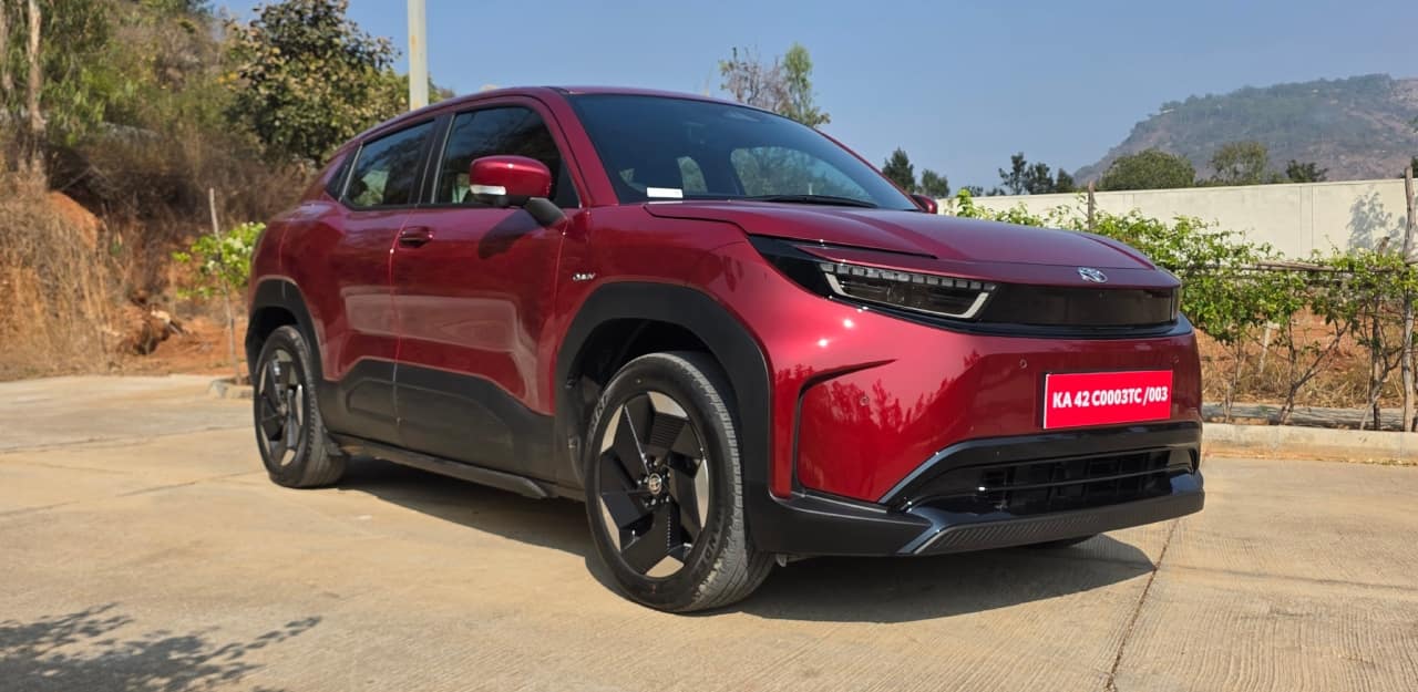 Toyota Urban Cruiser Ebella 1
