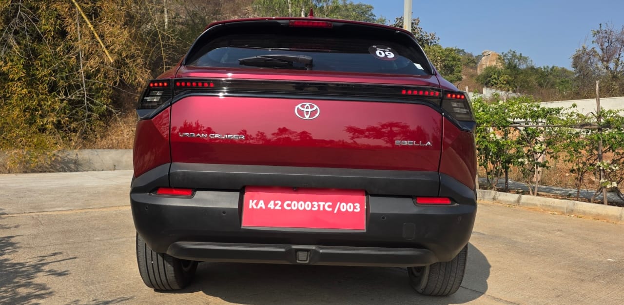 Toyota Urban Cruiser Ebella 5
