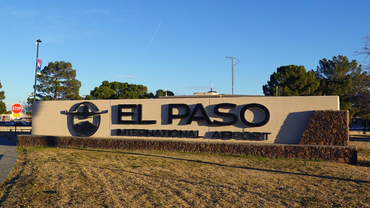 FAA ends airspace closure in Texas, says flights will resume