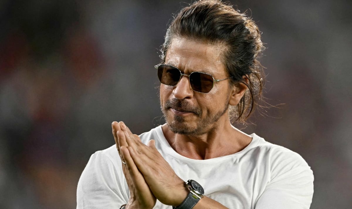 Shah Rukh Khan<br />Shah Rukh Khan received death and extortion threats in the 1990s from people claiming underworld links — including calls demanding ransom. Police upgraded his security in response to these threats.
