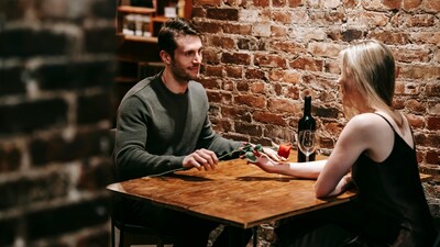Romance isn’t about perfection—it’s about emotional safety and showing up, first after first. Here’s expert advice on navigating early relationship milestones. (Image: Pexels)