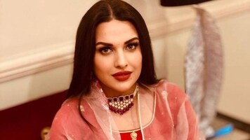 Himanshi Khurana gets death threat, Rs 10 Crore extortion call; Punjab Police step up security