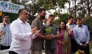 Akshay Kumar inaugurates Andheri Flower Show, backs ‘Mumbai Clean League’ initiative