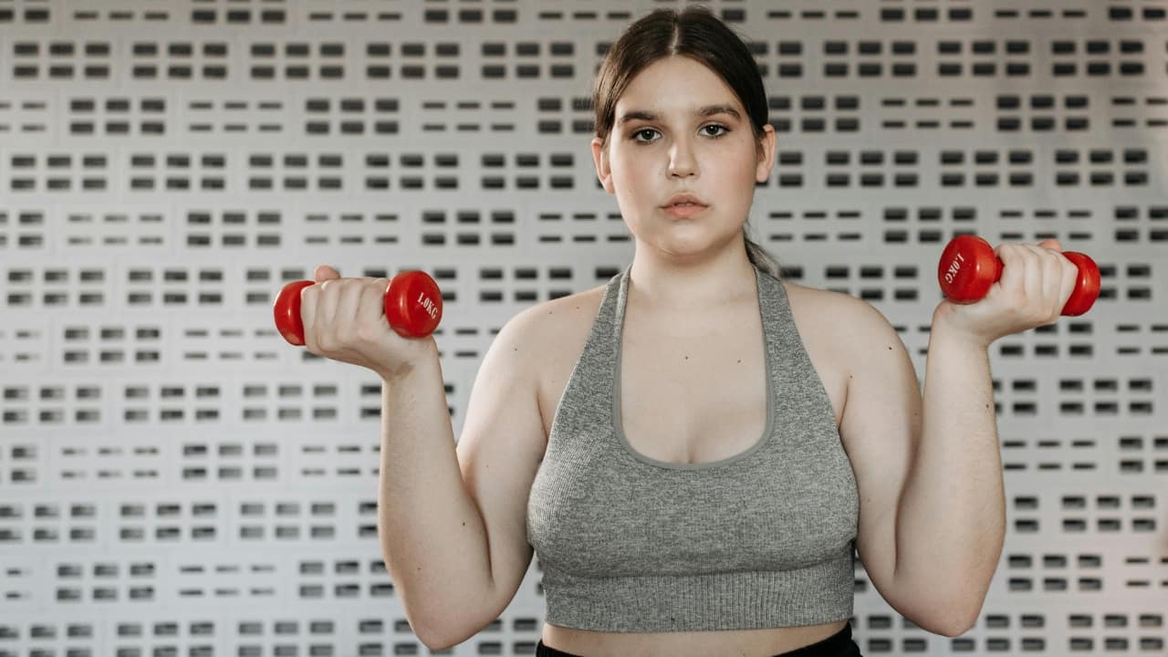 Have PCOS and want to lose weight? Expert shares 8 practical tips