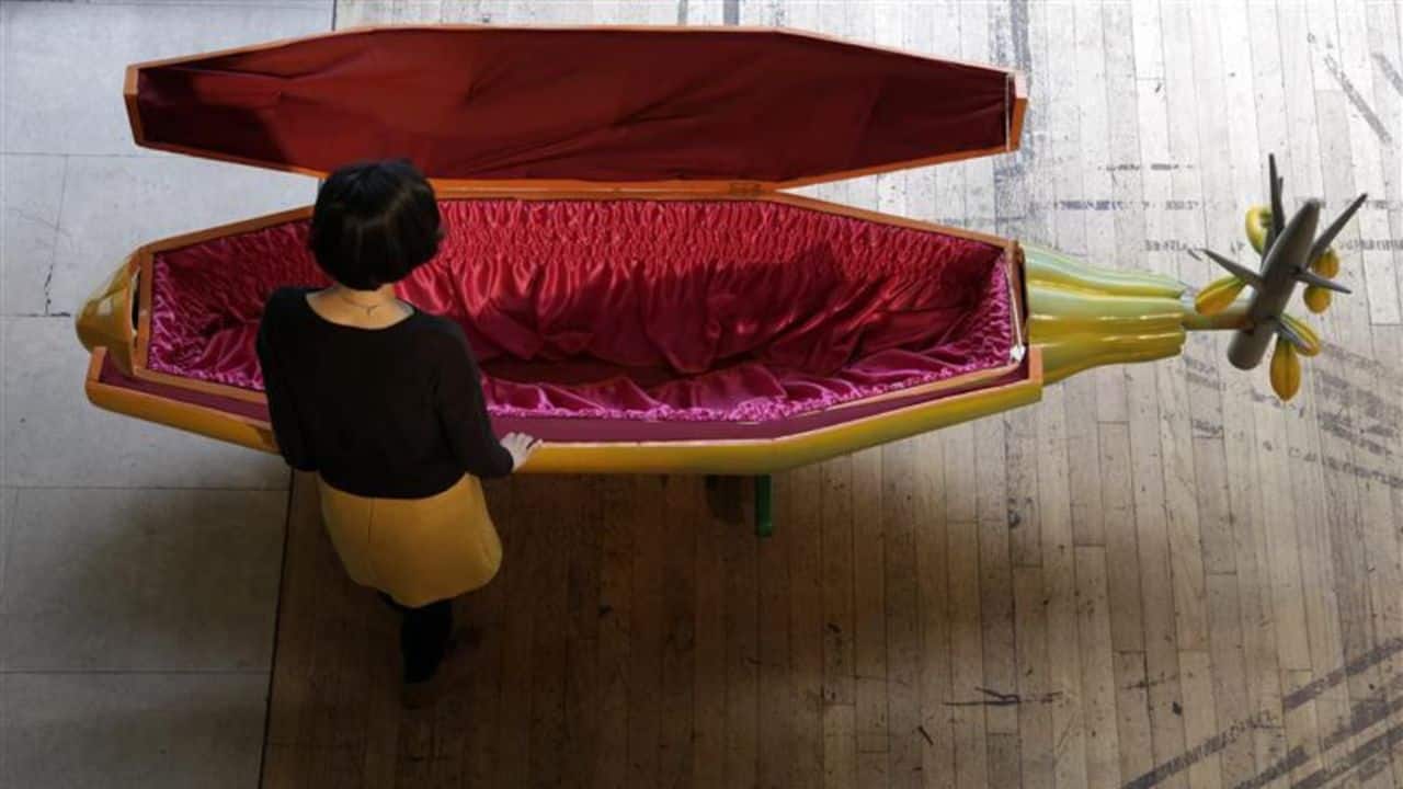 Woman leaves teaching job to sell coffins to Europe, earns $6 million annually