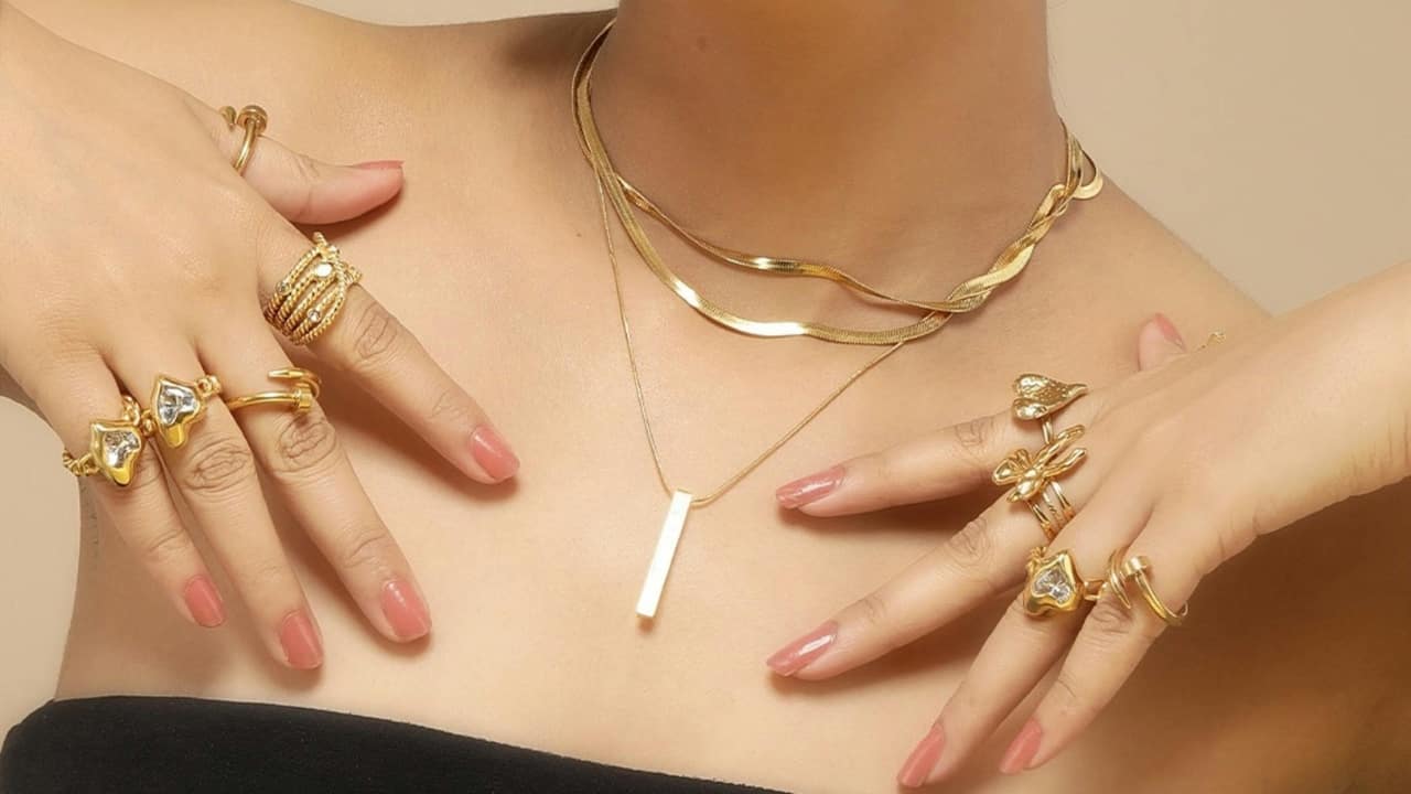 Gold Jewellery Trends 2026: Smart Buying Tips for Indian Women - lifestyle news from Moneycontrol