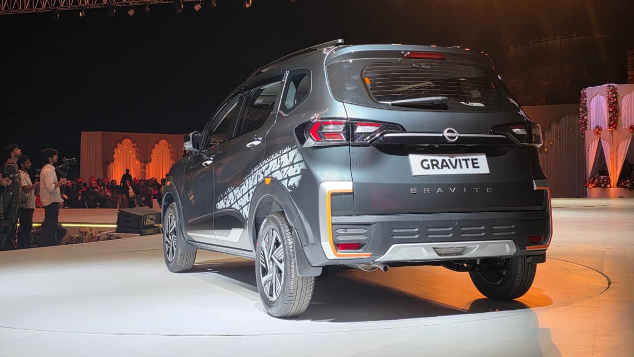 Nissan Gravite Rear