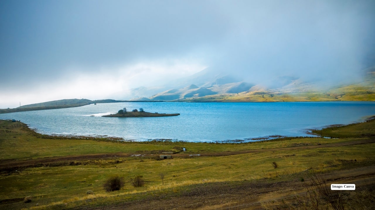 6. Nakhchivan: An autonomous enclave with deep history Separated from mainland Azerbaijan, Nakhchivan offers striking landscapes, mausoleums and centuries-old monuments. The region’s isolation has preserved much of its cultural heritage, making it a rewarding destination for history enthusiasts.