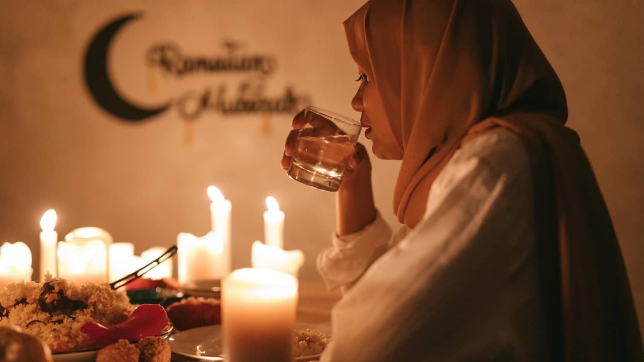 Prevent kidney stones, UTI during Ramadan fasting with these urologist-approved tips to stay hydrated