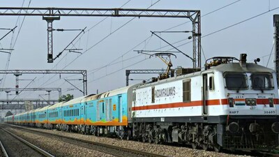 Holi Travel Rush: Railways Announces 186 Special Trains, Check Routes & Timings!