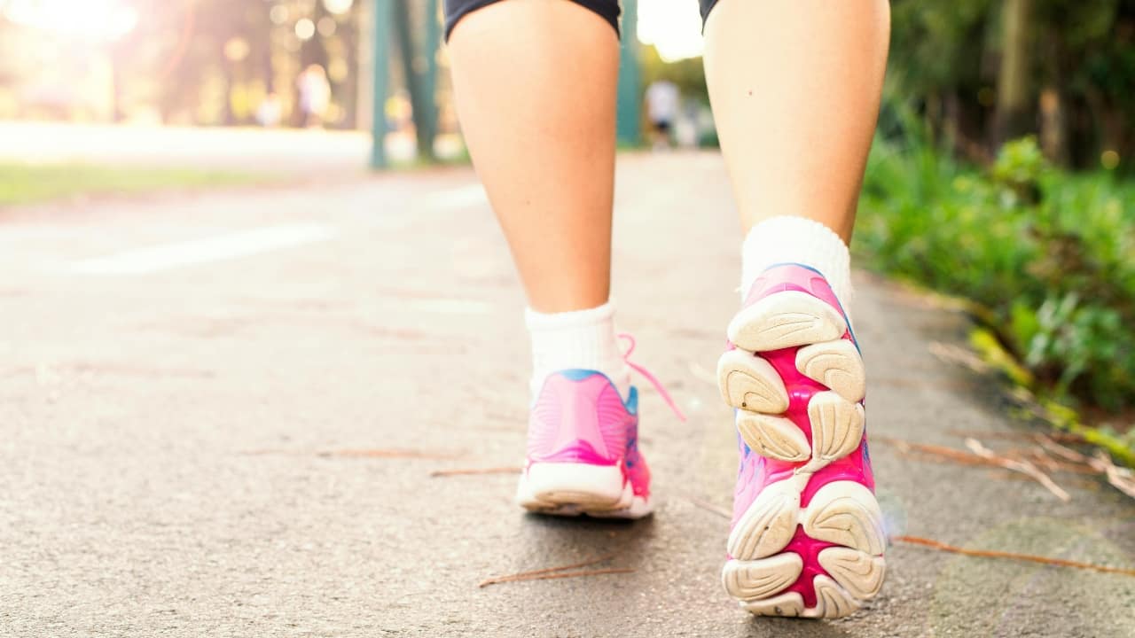 Fitness coach reveals the best time to walk to lose weight naturally