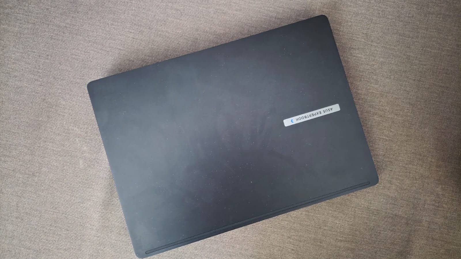 Asus ExpertBook B5