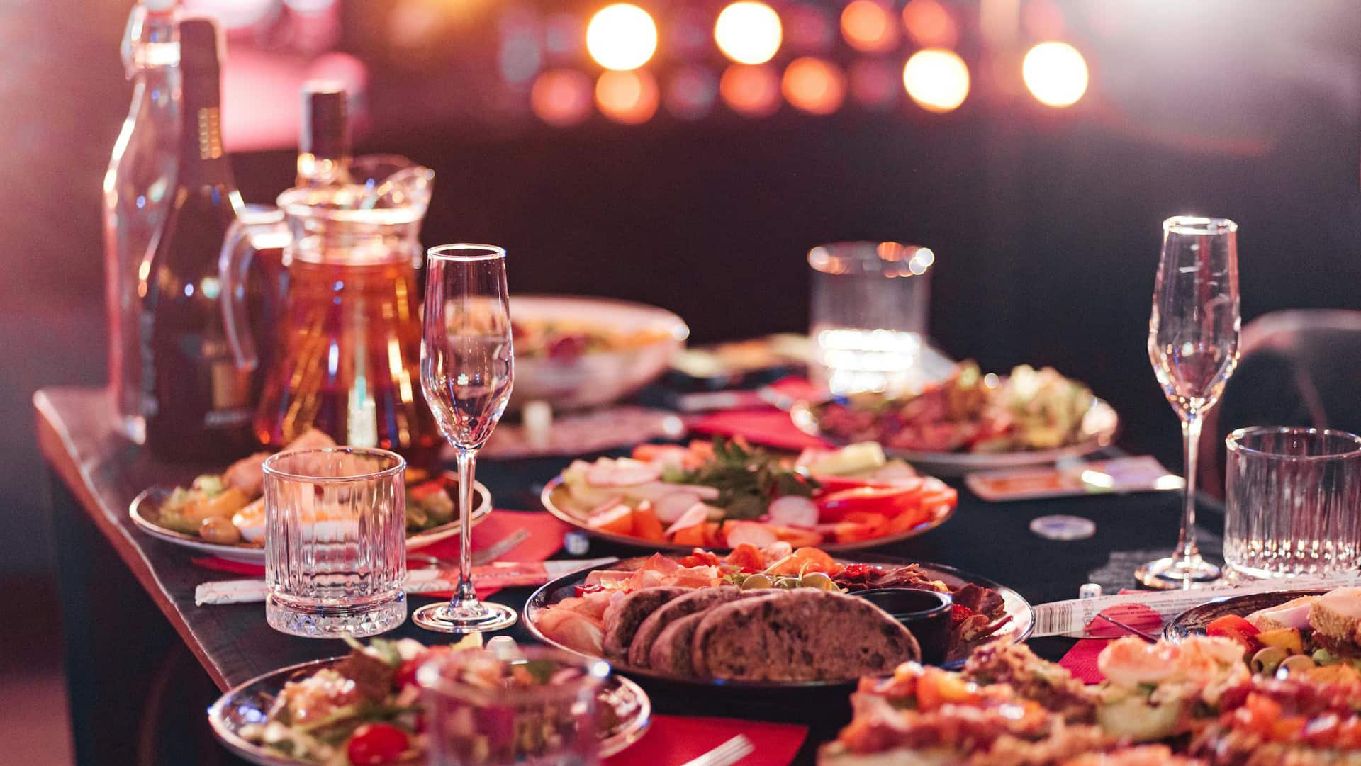 Curious dip in hotel dining standards: Good service can't make up for plain calories dressed up as cuisine