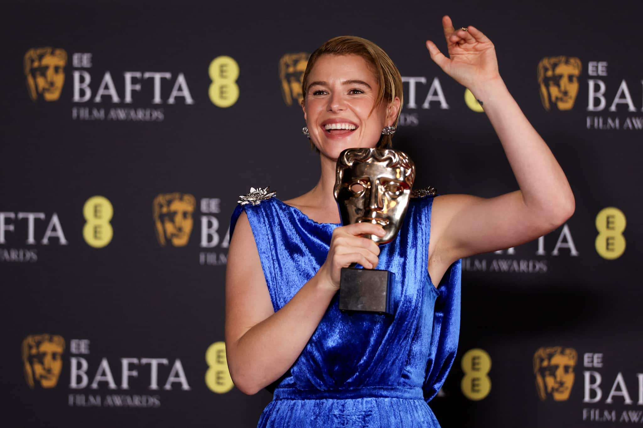 Leading Actress: Jessie Buckley (Hamnet)<br />Jessie Buckley poses with the Best Leading Actress for 