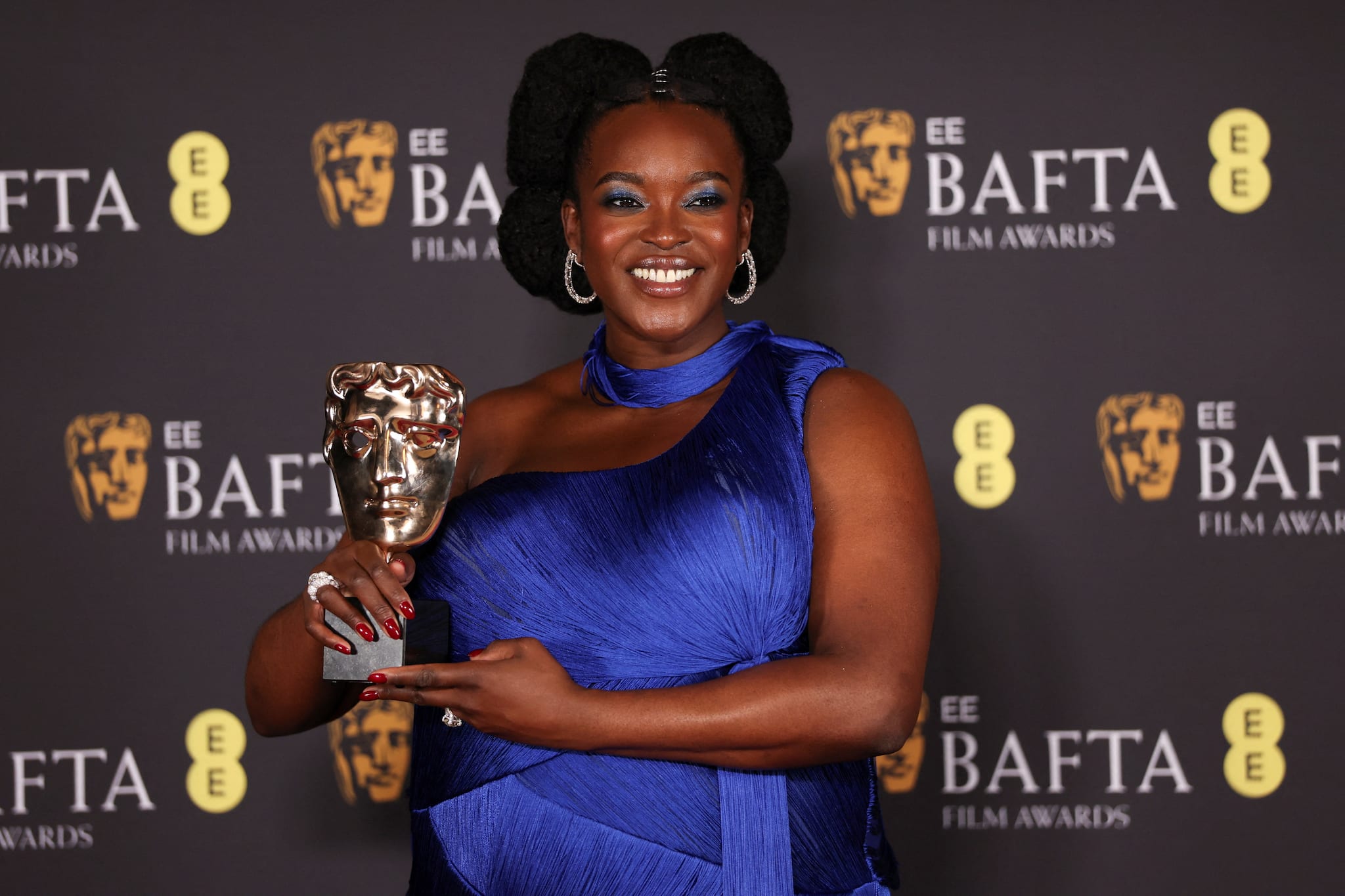 Supporting Actress: Wunmi Mosaku (Sinners)<br />Wunmi Mosaku poses in the winner's room with the award for Best Supporting Actress for 