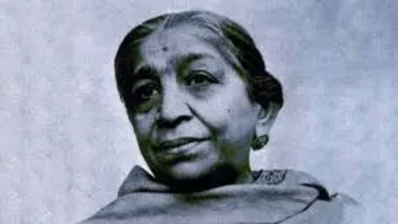 Quote of the day by Sarojini Naidu: "We want deeper sincerity of motive, a greater courage in speech and earnestness in action...”