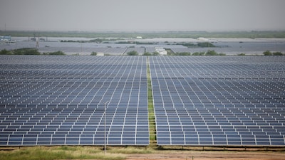 Trump’s 126% antidumping duty may disrupt solar export in near term, manufacturers to remain focused on domestic market

